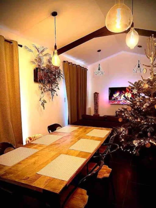 Villa Avec Jacuzzi Proche De La Mer Et Du Centre Barbatre Ngoại thất bức ảnh